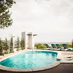 El Boutique Hotel 3*